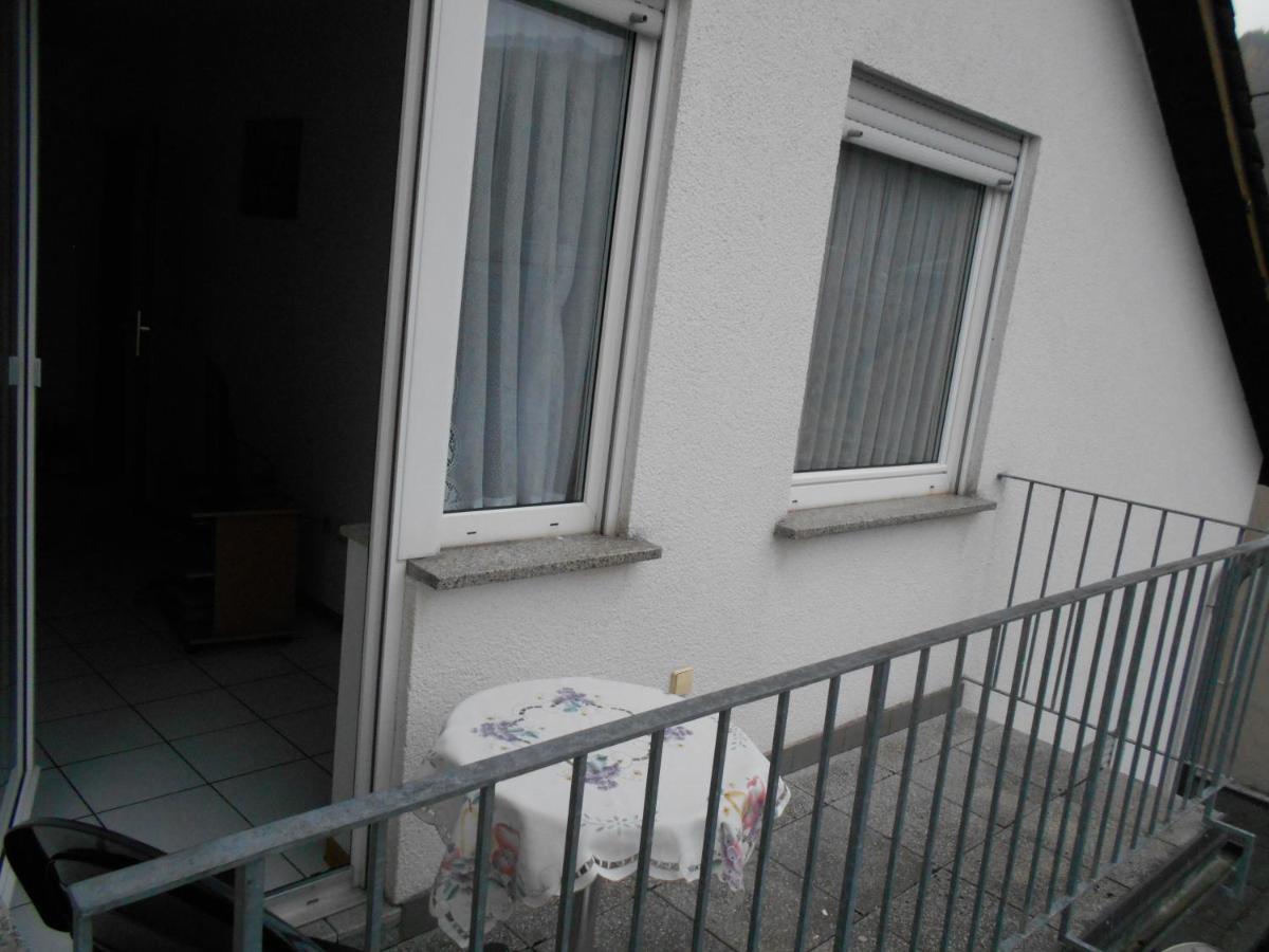 Wohnung Feuerberg Mit Suedbalkon Ediger-Eller Exteriör bild